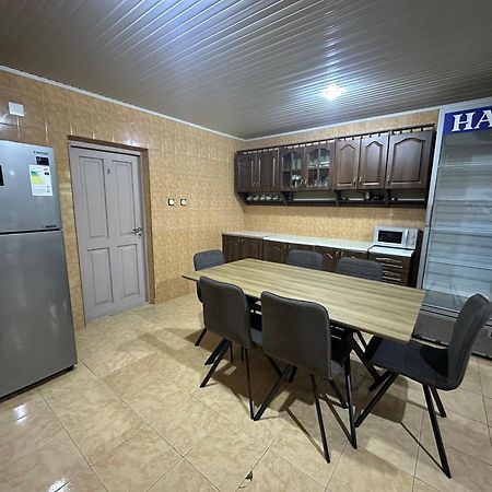Linda Guest House Batumi Luaran gambar