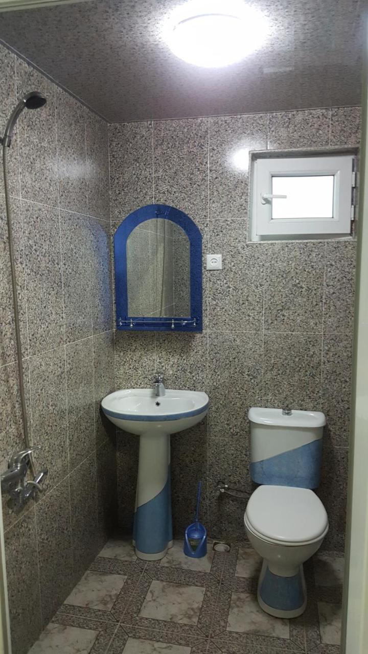 Linda Guest House Batumi Luaran gambar