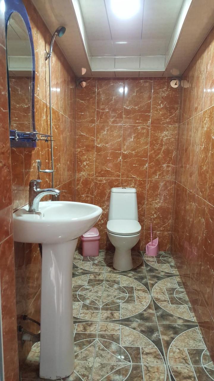 Linda Guest House Batumi Luaran gambar
